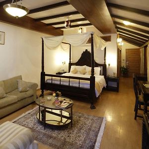Deluxe Double Room Rs500 or person credit on SPA usage